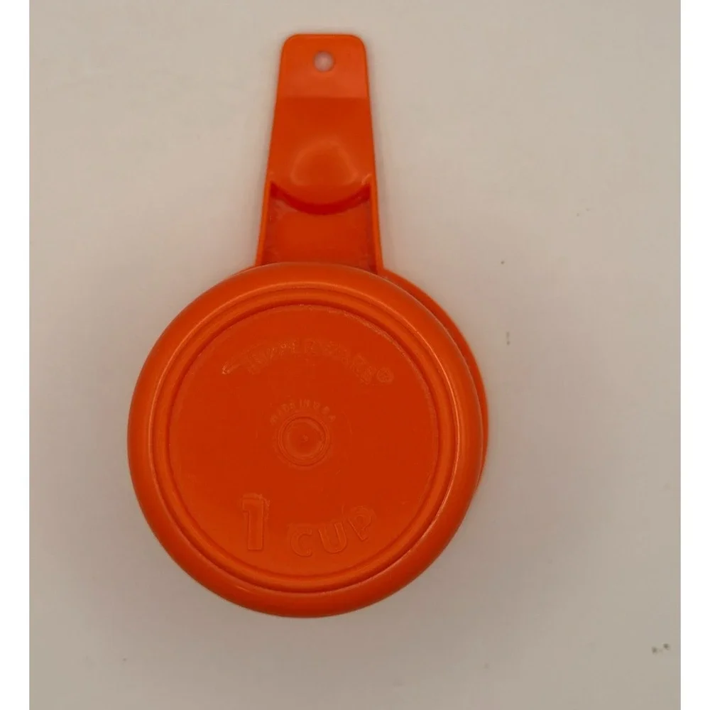 Vintage Tupperware Orange Measuring Cups Set of 5 Nesting Made in USA Retro